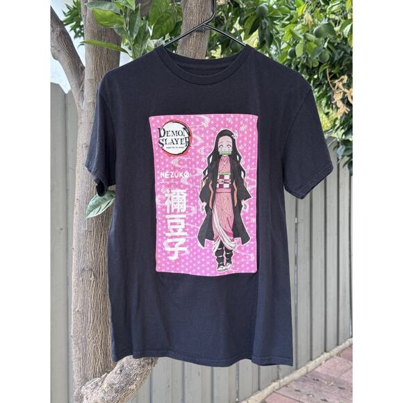 Officially Licensed Demon Slayer Nezuko Kamado Graphic Tee Size M - Picture 1 of 4